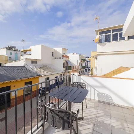 Cubo's Sea House Pedregalejo Malaga