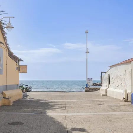 Cubo's Sea House Pedregalejo * Malaga